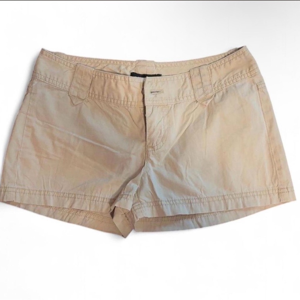 Express Women's Cream Cargo Shorts